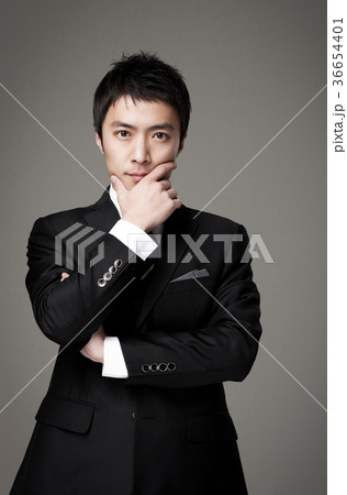 ビジネスマン 男 男性 36654401