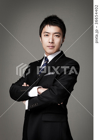 ビジネスマン 男 男性 36654402