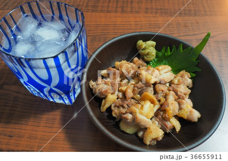 地鶏の炭火焼 36655911