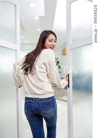 女性 女 女の子 36656020