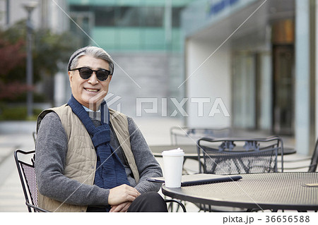 秋 男 男性 36656588