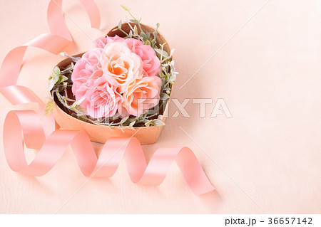 ハート♥フラワー&リボン ハート♥フラワー&リボン 36657142