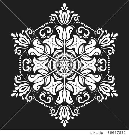 Elegant Ornament in Classic Style 36657832