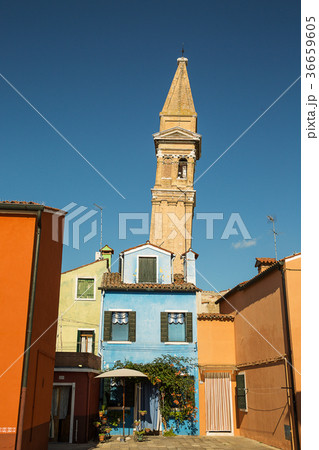 Colorful houses in Burano island , Italy 36659605