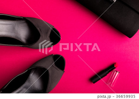 Fashion Lady Accessories Set. Black and pink Fashion Lady Accessories Set. Black and pink 36659935