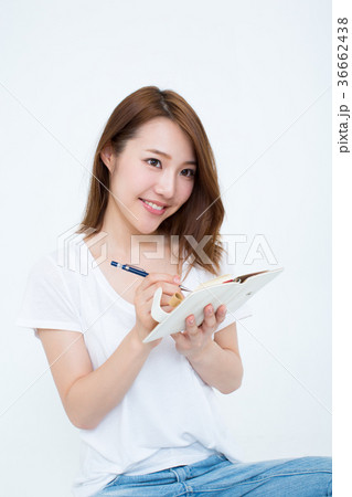 女性　ポートレート 36662438