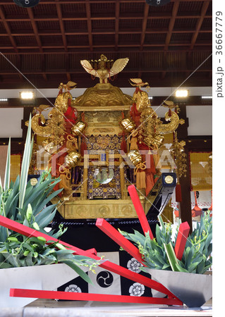 祇園祭 三基の大神輿 中御座 祇園祭 三基の大神輿 中御座 36667779