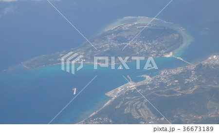 瀬底島 36673189