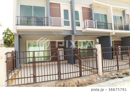 New townhouses 36675791