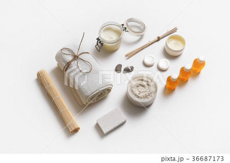 Spa threatment products 36687173
