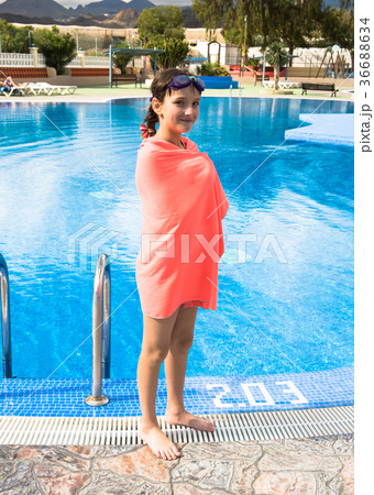 Cute teen girl in swimming pool Cute teen girl in swimming pool 36688634