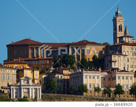 View to Citta Alta in Bergamo, Italy View to Citta Alta in Bergamo, Italy 36689920