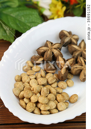 サチャインチナッツ 36691192