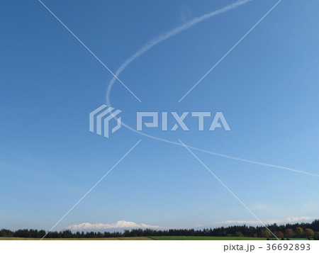 飛行機雲 36692893