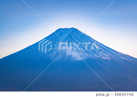 三つ峠山頂からの富士山 36695740