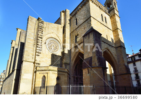 スペイン　バスク地方　バスク議事堂 36699580