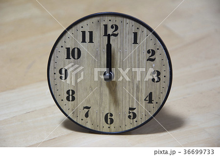 アナログ時計 36699733