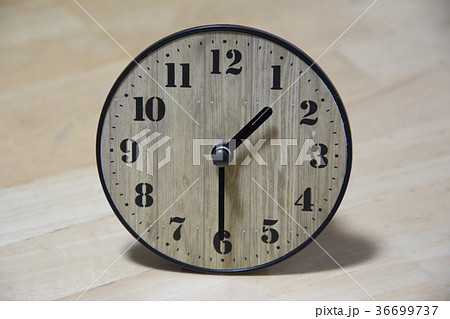 アナログ時計 36699737