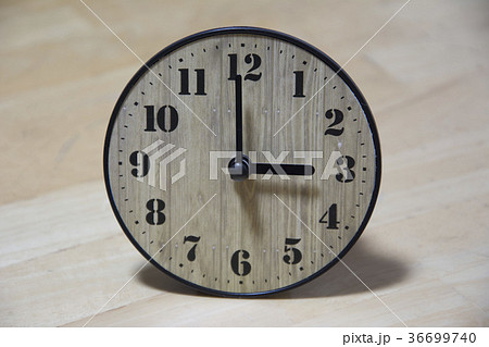 アナログ時計 36699740