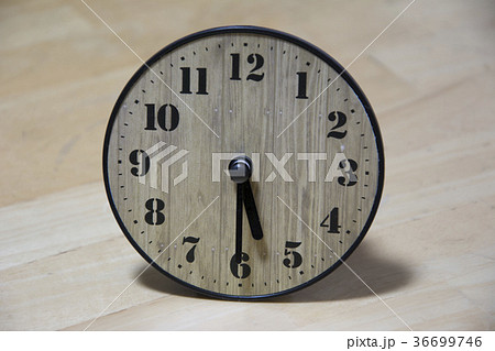 アナログ時計 36699746