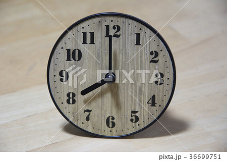アナログ時計 36699751