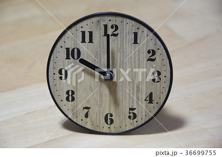 アナログ時計 36699755