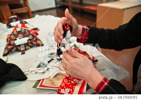 江戸衣裳着人形　４ 36700095