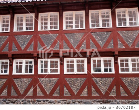 ティンバーフレーム工法の美しい外壁　（デンマーク　オーフス　Aarhus） 36702187