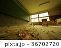 金色の黒板 36702720