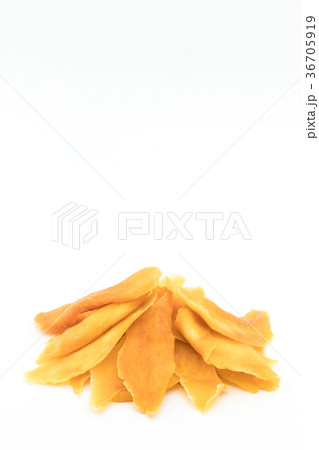 ドライマンゴー: Dried mango 36705919
