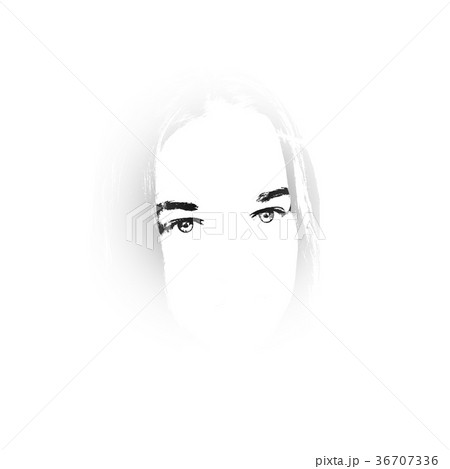 Black and white portrait of young girl 36707336