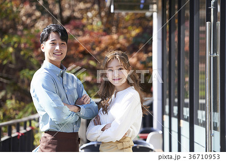 笑顔 微笑 微笑み 36710953