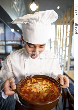 鍋 レストラン 食堂 36711252