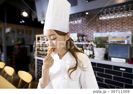 レストラン 食堂 シェフ 36711309