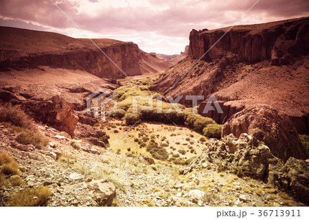 Pinturas River Canyon Pinturas River Canyon 36713911