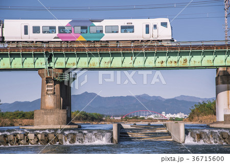 中央線 E257系 多摩川 中央線 E257系 多摩川 36715600