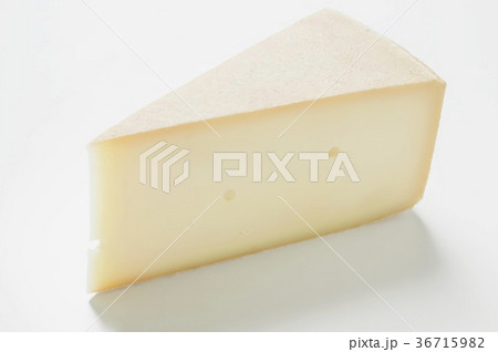 36715982