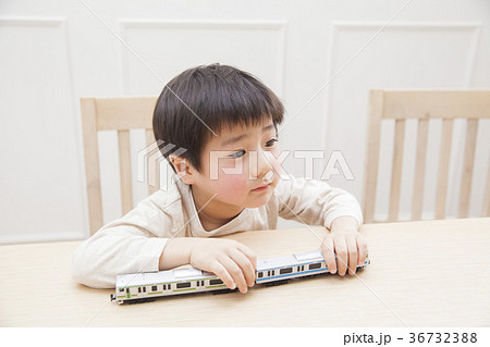4歳の男の子 36732388