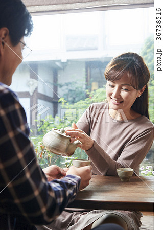 笑顔 微笑 微笑み 36738516