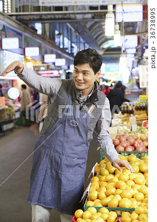 男 男性 男の子 36738995