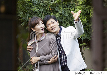 指す 指さす デート 36739245