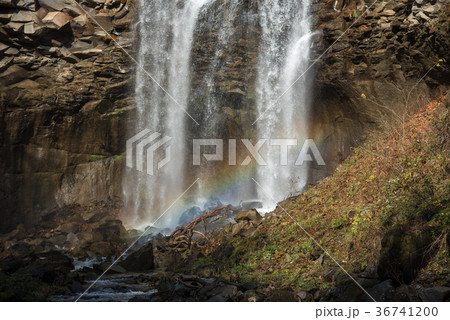 アシリベツの滝 虹が架かる滝 アシリベツの滝 虹が架かる滝 36741200