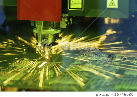 The fiber laser cutting machine The fiber laser cutting machine 36746030