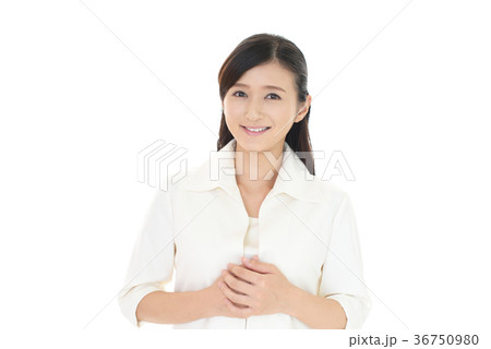 笑顔の女性 笑顔の女性 36750980