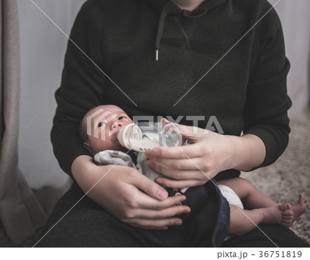 育児 36751819