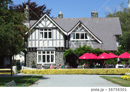 住まいの外観 洋風住宅 一戸建ての写真素材