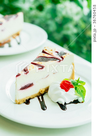Raspberry cake Raspberry cake 36760458