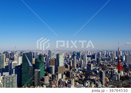 師走の昼下がりの東京 東京タワー・虎ノ門の俯瞰 2017年12月 d 準広角 師走の昼下がりの東京 東京タワー・虎ノ門の俯瞰 2017年12月 d 準広角 36764530
