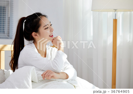 余裕 女性 女 36764905