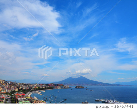 ナポリ・ポジリポの丘からの眺め / view from Posillipo Hill, Naples ナポリ・ポジリポの丘からの眺め / view from Posillipo Hill, Naples 36767441